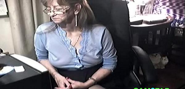  Lovely Granny with Glasses Free Webcam Porn